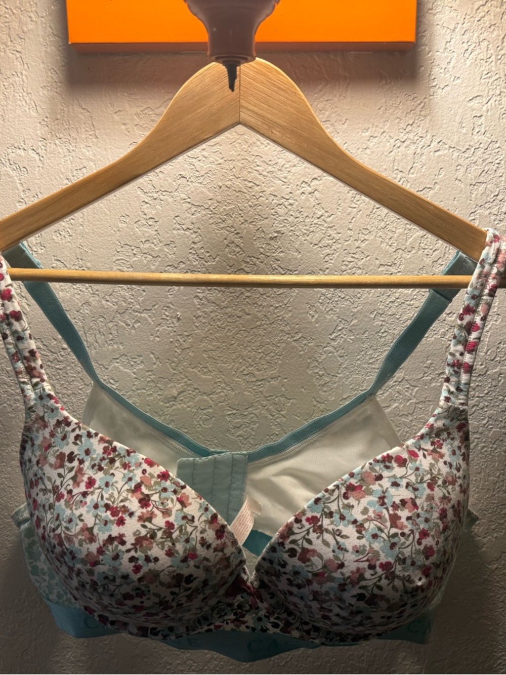 Cacique White Floral Padded Bra with Light Blue Trim 44B.